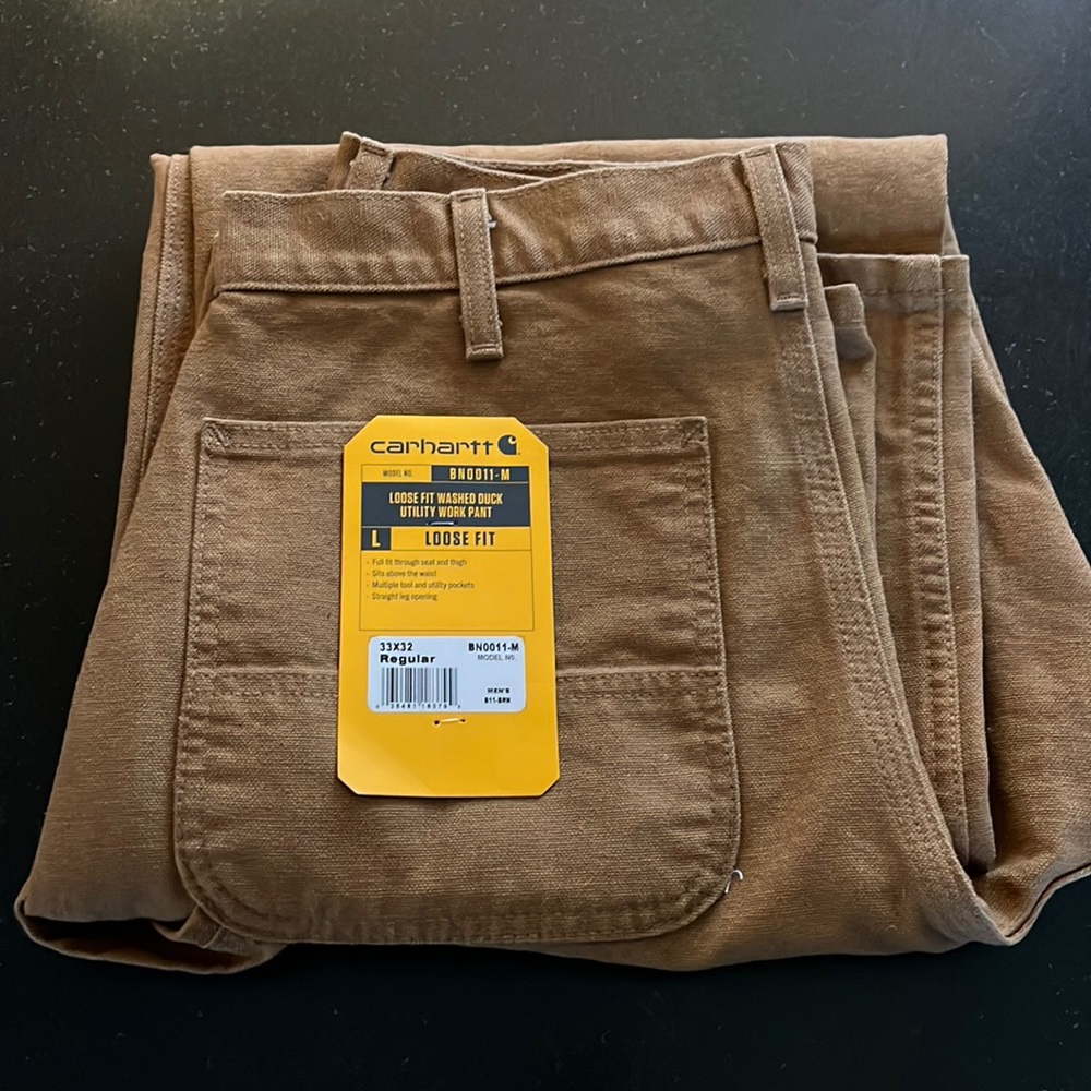 Carhartt loose fit washed duck utility work pant. Model BN0011-M. New with tags
